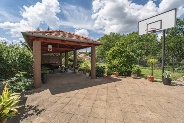 Eladó családi ház, Felsőzsolcán 96 M Ft, 4 szobás