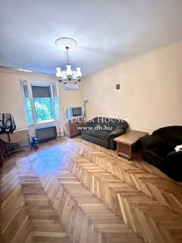 Eladó téglalakás, Budapesten, III. kerületben 42.4 M Ft