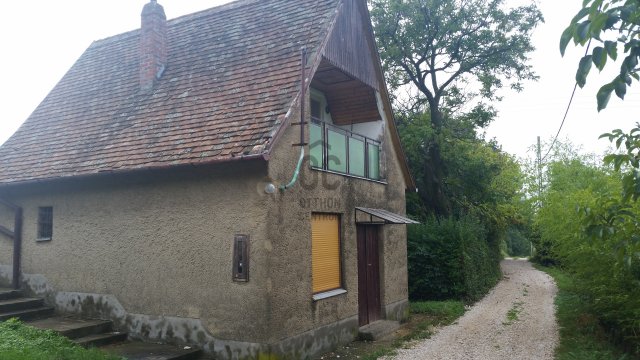 Eladó mezogazdasagi ingatlan, Siklóson 6.5 M Ft, 2 szobás