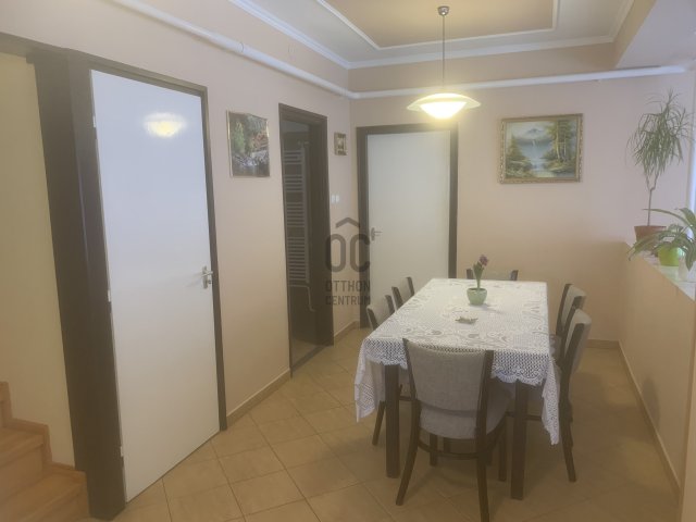 Eladó családi ház, Baracskán 85.9 M Ft, 4 szobás