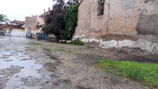 Eladó telek, Budapesten, XIX. kerületben 140 M Ft