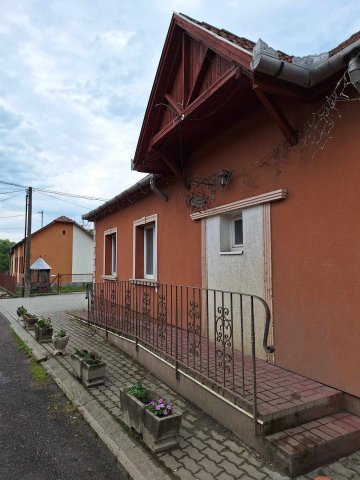 Eladó családi ház, Dorogházán 39.9 M Ft, 2 szobás