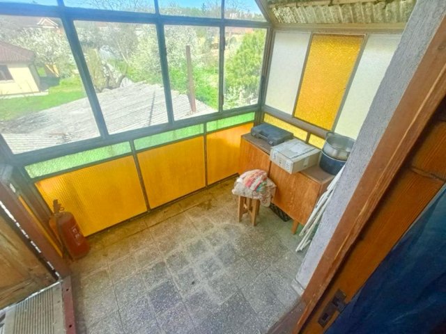 Eladó családi ház, Komáromban 82 M Ft, 4+1 szobás