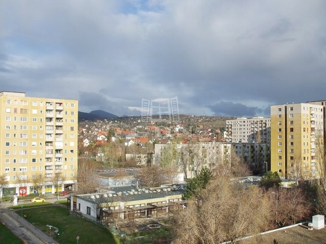 Eladó panellakás, Budapesten, III. kerületben 56.9 M Ft, 3 szobás