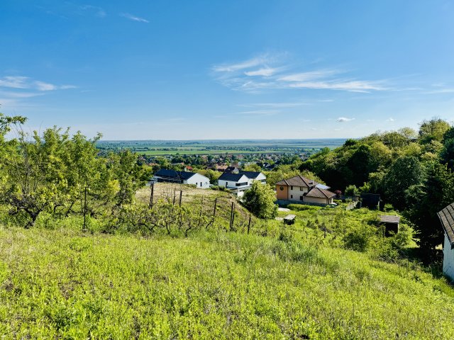 Eladó telek, Győrújbaráton 25 M Ft / költözzbe.hu