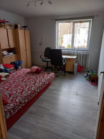 Eladó családi ház, Báron 25.9 M Ft, 4 szobás