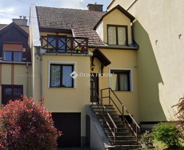 Kiadó sorház, albérlet, Nagykovácsiban 646 E Ft / hó