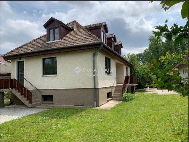 Eladó családi ház, Dunakeszin 134.9 M Ft, 4 szobás