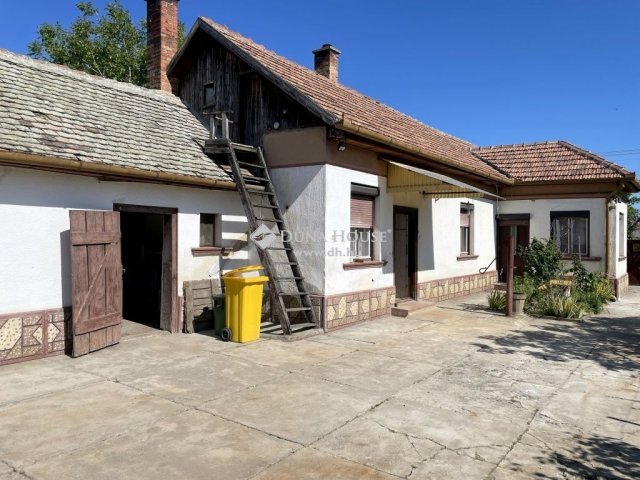 Eladó családi ház, Nagykőrösön 30.9 M Ft, 3 szobás