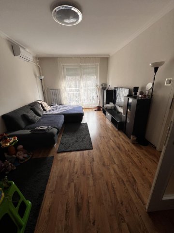 Eladó panellakás, Budapesten, III. kerületben 62.99 M Ft