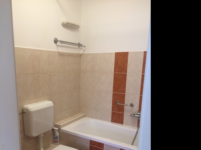 Kiadó téglalakás, albérlet, Debrecenben 220 E Ft / hó, 2 szobás