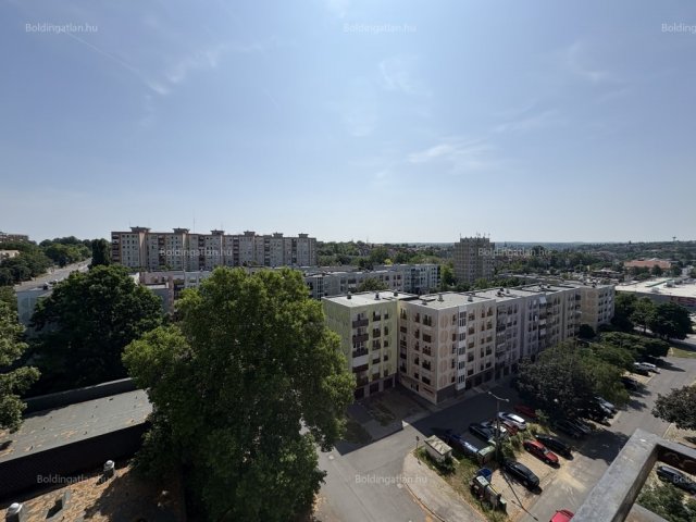 Eladó panellakás, Kaposváron 21.9 M Ft, 2 szobás