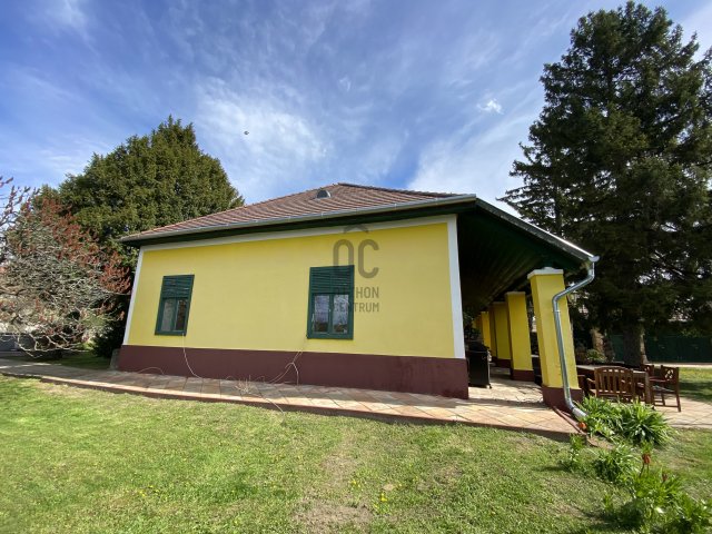 Eladó családi ház, Galgamácsán 199 M Ft, 6 szobás