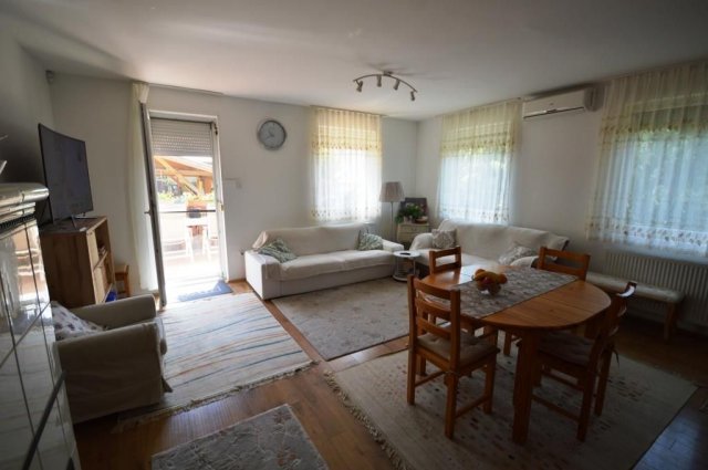 Kiadó ikerház, albérlet, Százhalombattán 350 E Ft / hó