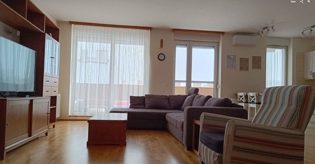 Kiadó téglalakás, albérlet, Budapesten, VII. kerületben