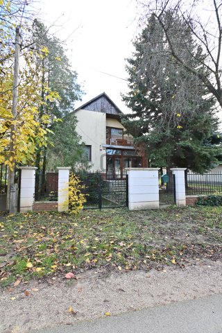 Kiadó családi ház, albérlet, Gárdonyban 290 E Ft / hó