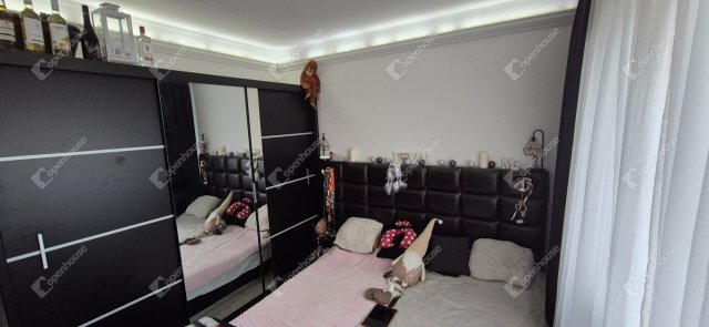 Eladó panellakás, Miskolcon 42 M Ft, 3+1 szobás