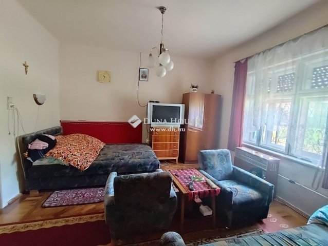 Eladó családi ház, Tóalmáson 35 M Ft, 3 szobás