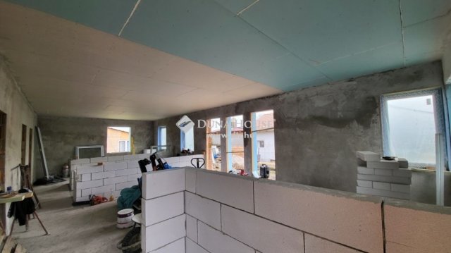 Eladó családi ház, Érden 104 M Ft, 4 szobás