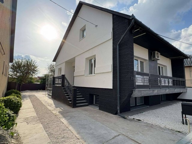 Eladó családi ház, Alsónémediben 139.9 M Ft, 5 szobás