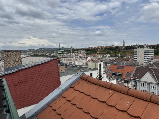 Eladó téglalakás, Budapesten, I. kerületben 229 M Ft, 2 szobás