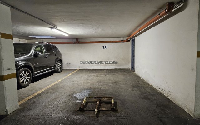 Eladó garázs, Budapesten, IV. kerületben 5.5 M Ft