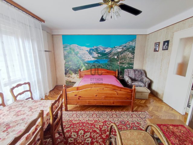 Eladó családi ház, Debrecenben 69.99 M Ft, 4 szobás
