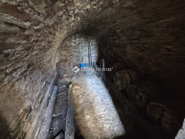 Eladó nyaraló, Harkányban 16.5 M Ft, 2 szobás
