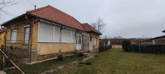 Eladó családi ház, Zsámbokon 24.8 M Ft, 4 szobás