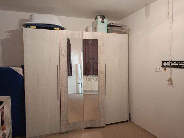 Eladó családi ház, Dunaharasztin 99 M Ft, 7 szobás