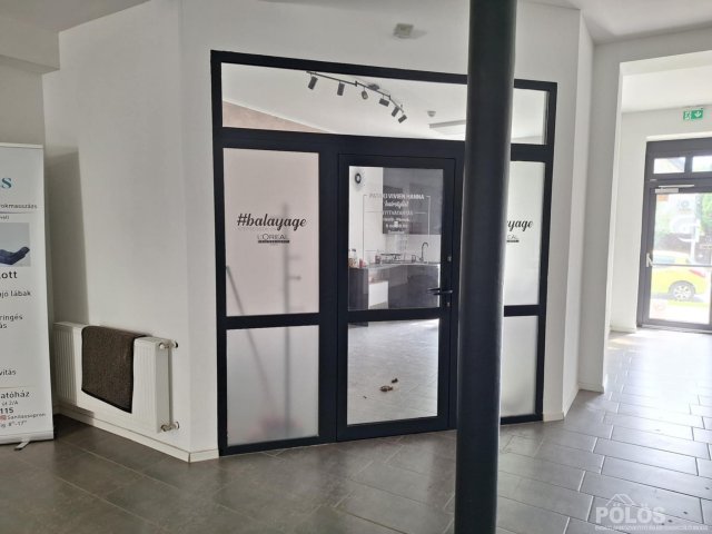 Kiadó üzlethelyiség, Sopronban 160 E Ft / hó