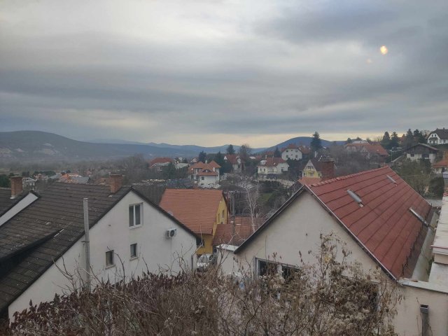 Eladó sorház, Esztergomban 88.99 M Ft, 6 szobás
