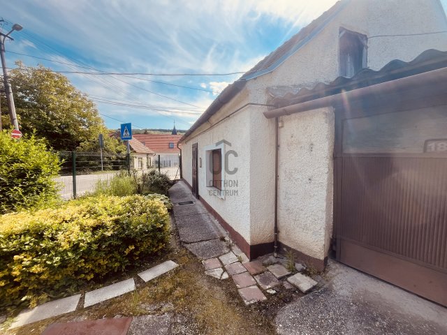 Eladó családi ház, Sopronban 40 M Ft, 2 szobás