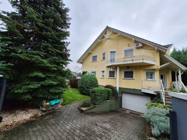 Eladó családi ház, Budapesten, XVI. kerületben 220 M Ft