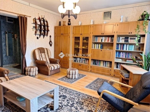 Eladó családi ház, Kecskeméten 116 M Ft, 7 szobás