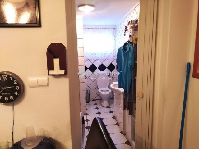 Eladó családi ház, Budapesten, XIV. kerületben 89.9 M Ft