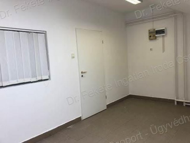 Kiadó iroda, Győrött 45 E Ft / hó, 1 szobás