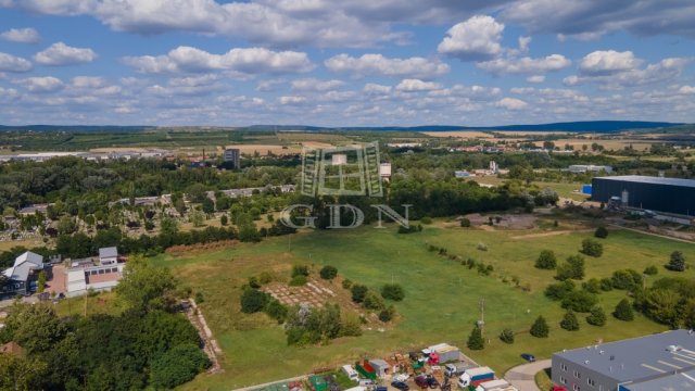 Eladó telek, Vácon 190 M Ft / költözzbe.hu