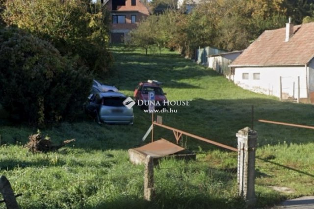 Eladó telek, Budapesten, II. kerületben 120 M Ft