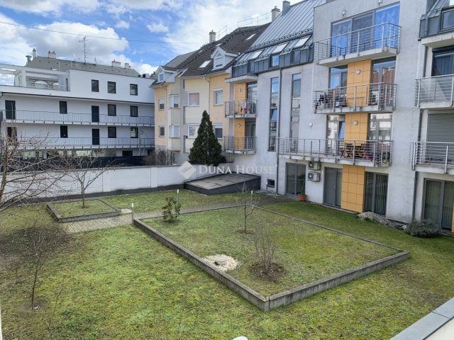 Kiadó téglalakás, albérlet, Győrött 220 E Ft / hó, 3 szobás
