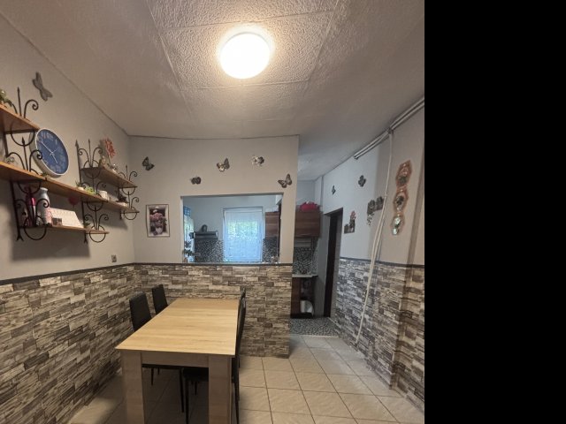 Eladó családi ház, Tiszalökön 16.2 M Ft, 3 szobás