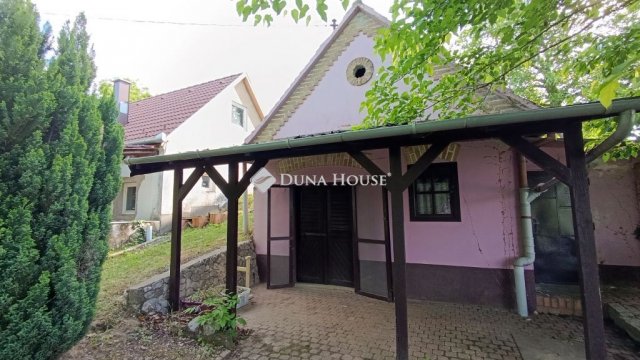 Eladó nyaraló, Mohácson 8.5 M Ft, 3 szobás