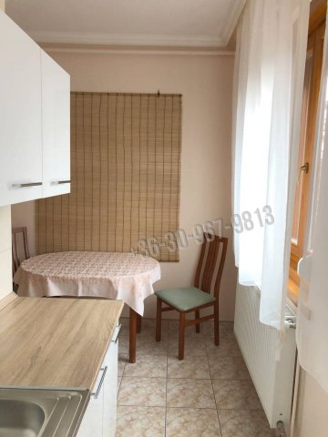 Kiadó téglalakás, albérlet, Békéscsabán 130 E Ft / hó