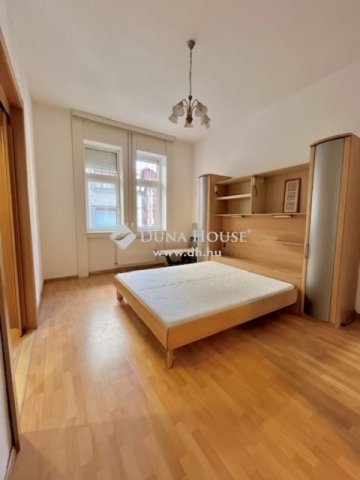 Eladó téglalakás, Budapesten, I. kerületben 115 M Ft, 2 szobás