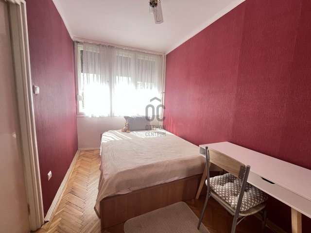 Kiadó téglalakás, albérlet, Debrecenben 250 E Ft / hó, 3 szobás