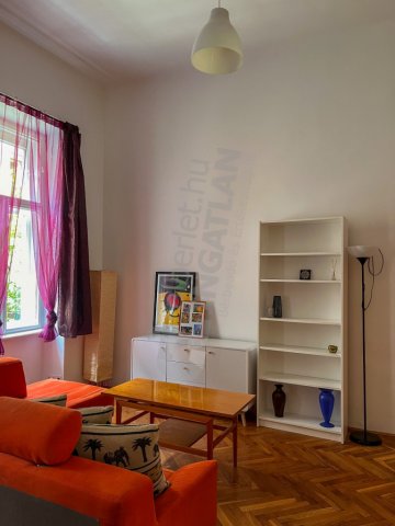 Kiadó téglalakás, albérlet, Budapesten, VII. kerületben
