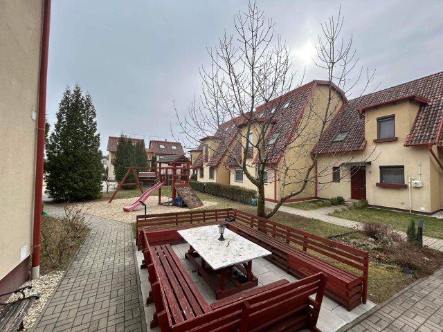 Eladó sorház, Győrött 64.9 M Ft, 3 szobás