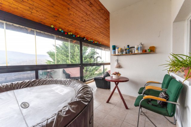 Eladó családi ház, Pilisborosjenőn 131.8 M Ft, 5 szobás