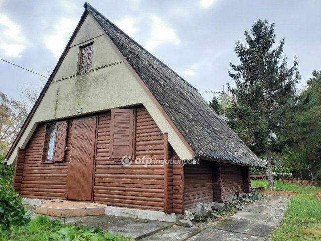 Eladó nyaraló, Gyulán 10.5 M Ft, 1+2 szobás