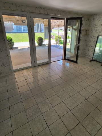 Eladó ipari ingatlan, Zalakaroson 85 M Ft, 2 szobás